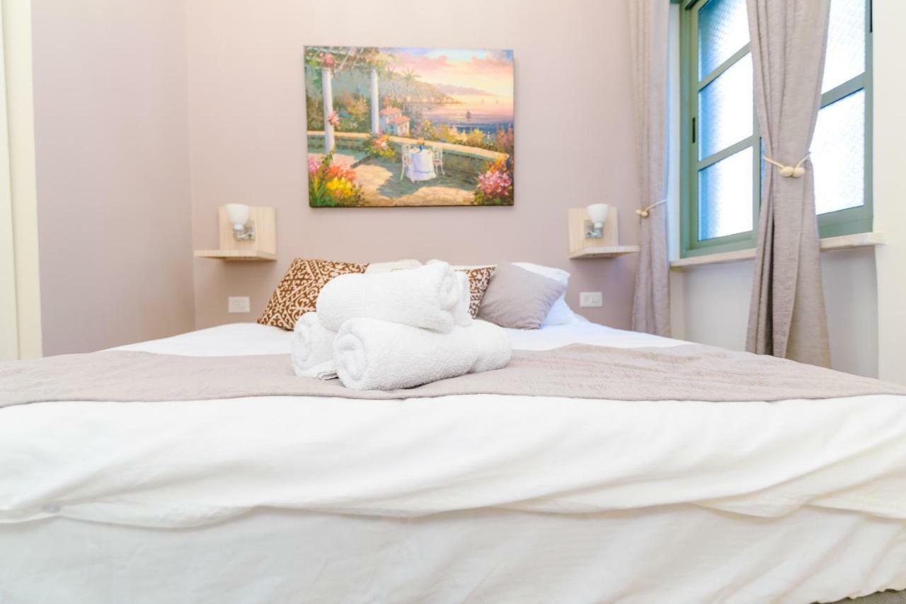 Sholi Crown Hotel Jeruzalem Buitenkant foto