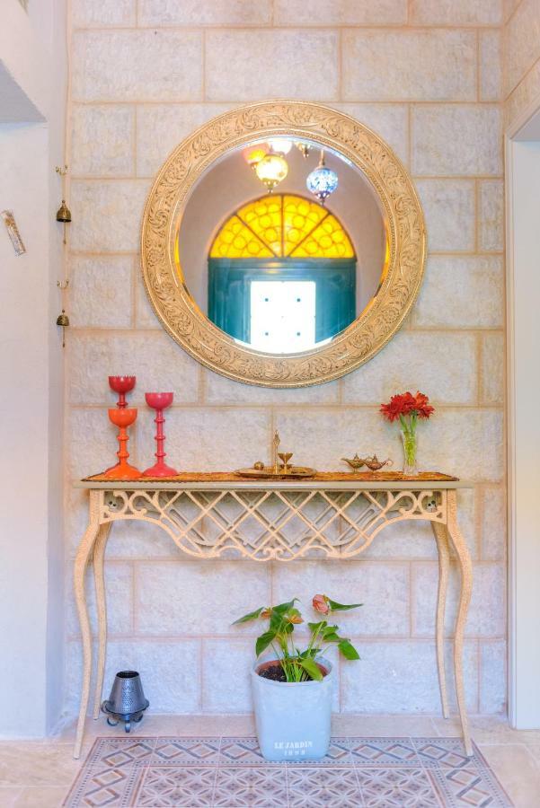 Sholi Crown Hotel Jeruzalem Buitenkant foto